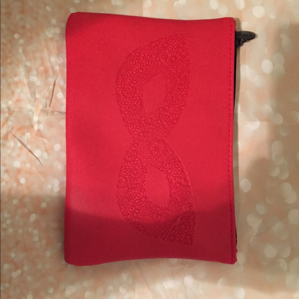 Makeup bag